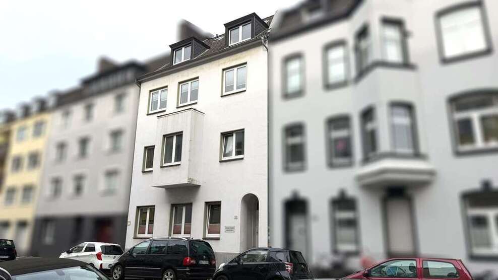 Haus zum Kaufen in Duisburg 549.000 € 372 m²