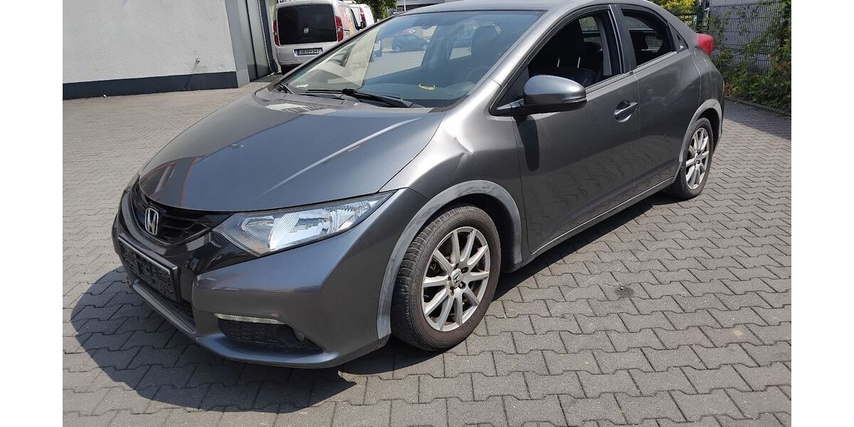 Honda Civic 218.000 km 3.900 &euro; Essen 45356