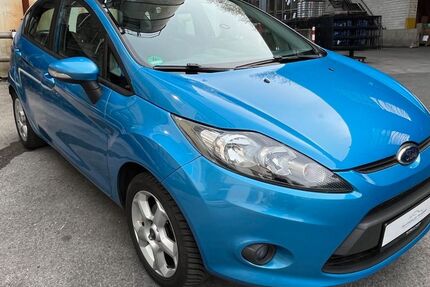 Ford Fiesta 56.427 km 5.499 &euro; Heiligenhaus 42579