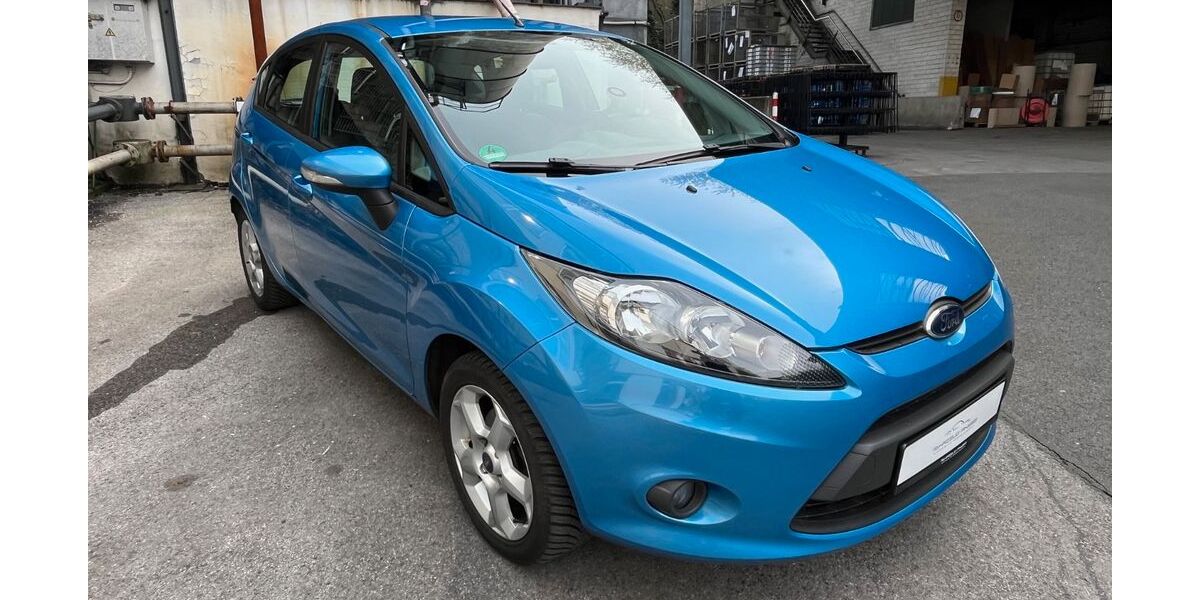 Ford Fiesta 56.427 km 5.499 &euro; Heiligenhaus 42579