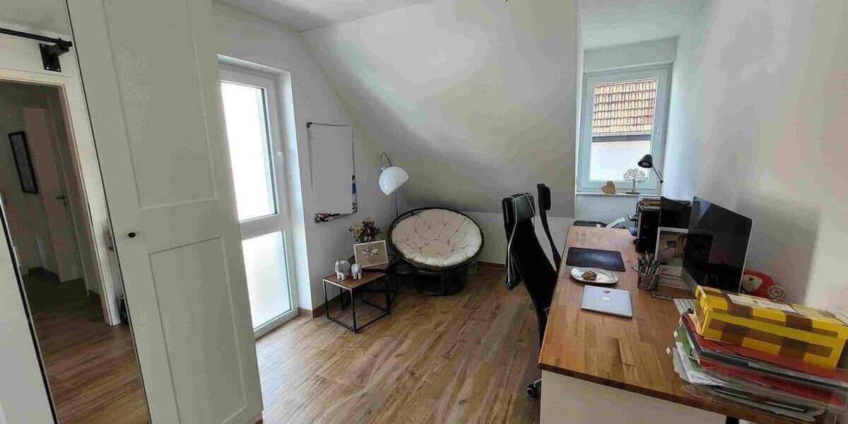 Etagenwohnung Rheinberg - 2 Zimmer, 75 m&sup2;, 840&euro; | Angebot:26903795