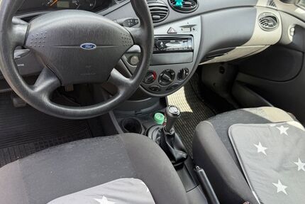 Ford Focus 166.000 km 700 &euro; Oberhausen 46147