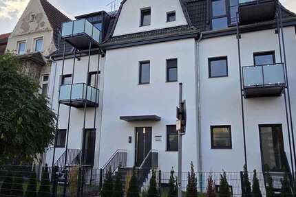 Wohnung Moers - 3 Zimmer, 110 m&sup2;, 1.430&euro; | Angebot:27445274