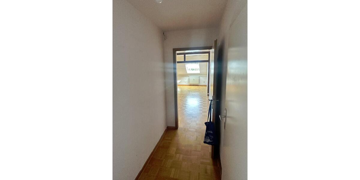 Dachgeschoßwohnung Mülheim an der Ruhr Mellinghofen - 1 Zimmer, 43 m&sup2;, 420&euro; | Angebot:26193528