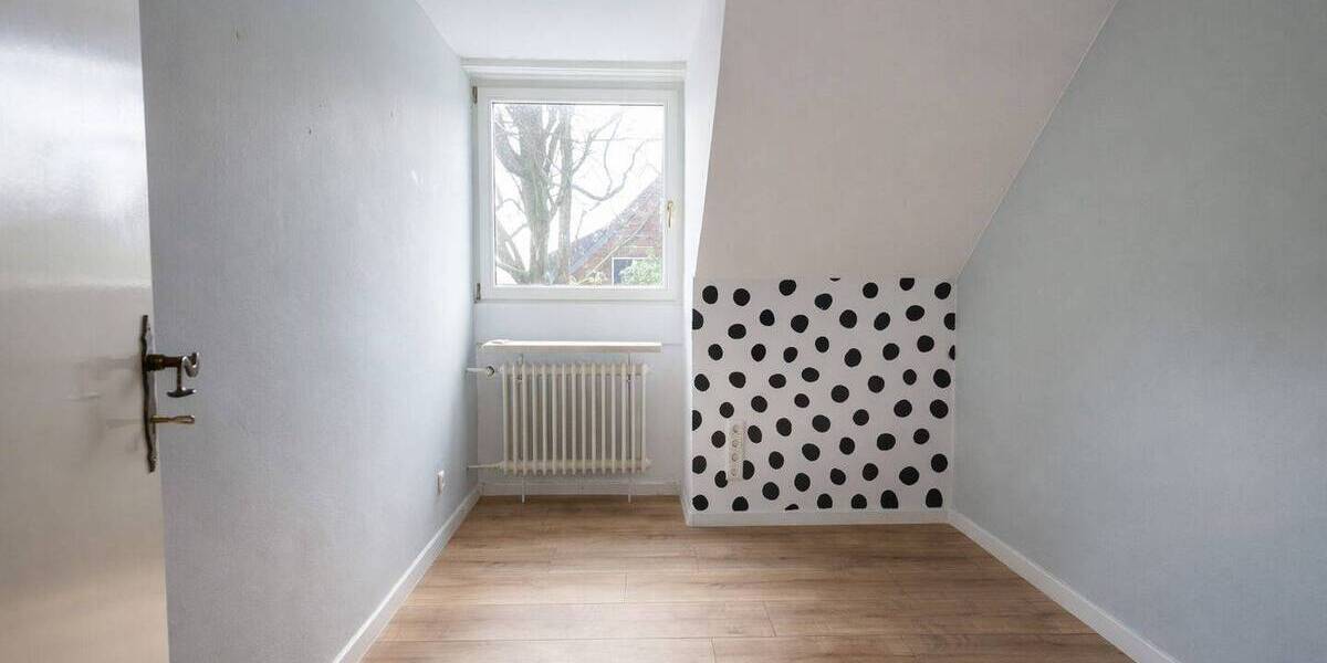 Doppelhaushälfte Krefeld / Benrad-Süd Benrad-Süd - 4 Zimmer, 135 m&sup2;, 425.000&euro; | Angebot:26245227