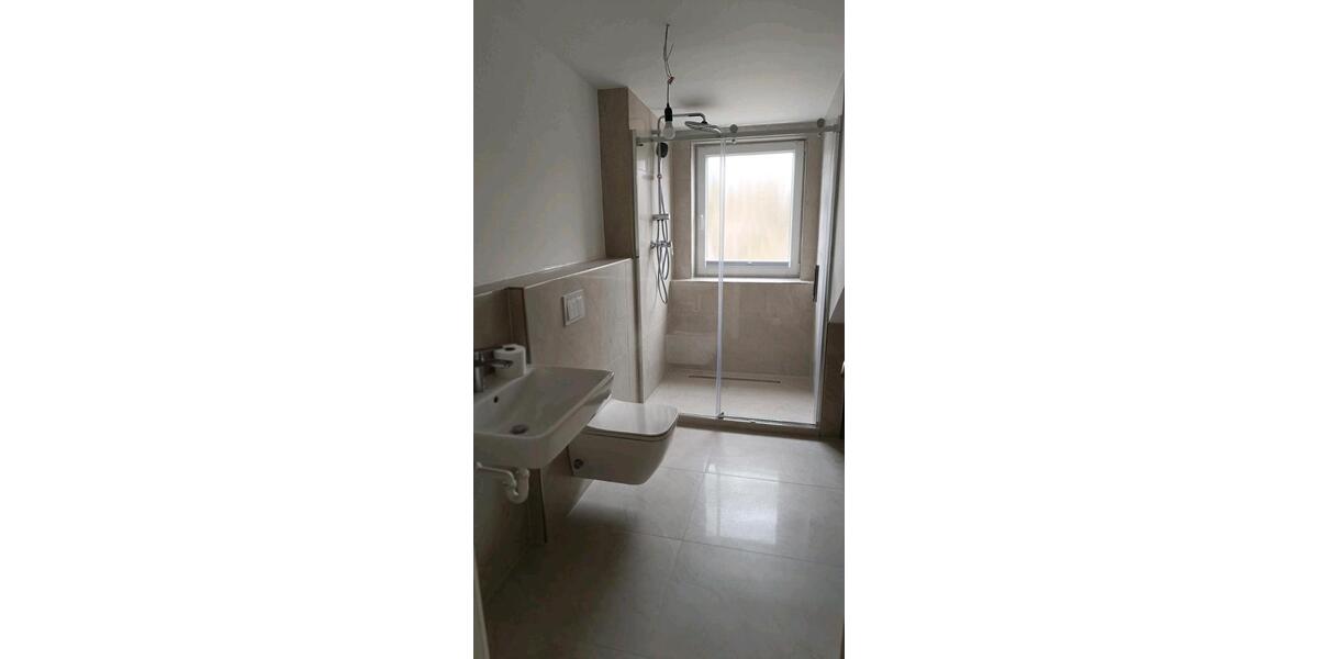 Dachgeschoßwohnung Bottrop Ebel - 2.5 Zimmer, 73 m&sup2;, 900&euro; | Angebot:25217928