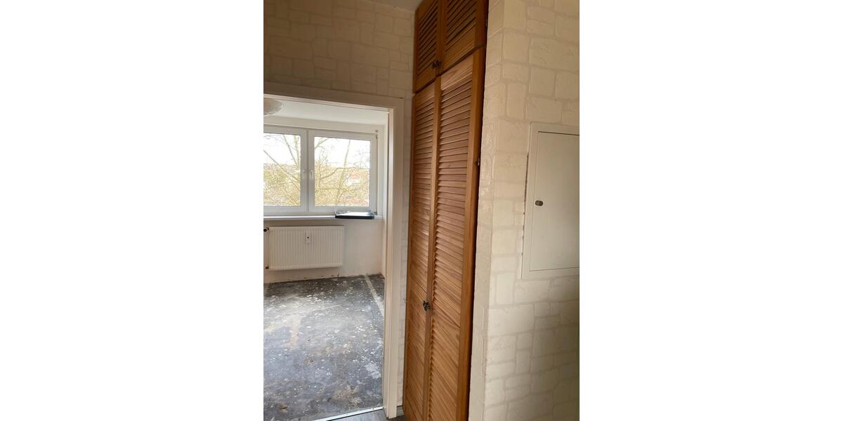 Dachgeschoßwohnung Bochum Bochum-Südwest - 4 Zimmer, 70 m&sup2;, 725&euro; | Angebot:26652574