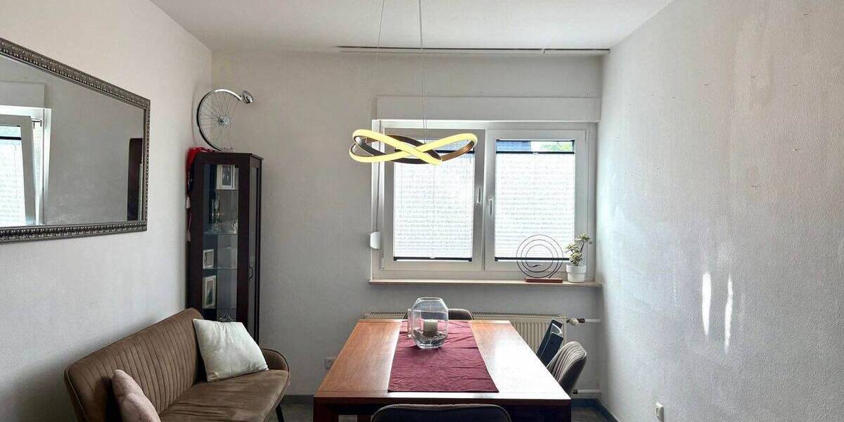 Etagenwohnung Rheinberg Budberg - 5 Zimmer, 100 m&sup2;, 239.000&euro; | Angebot:26908745