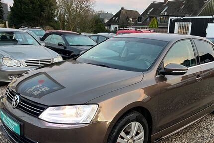 VW Jetta 170.000 km 4.999 € Essen 45355