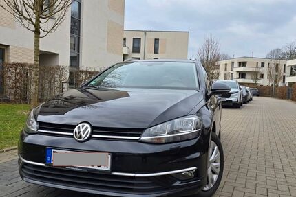 VW Golf 139.000 km 10.600 &euro; Düsseldorf 40545