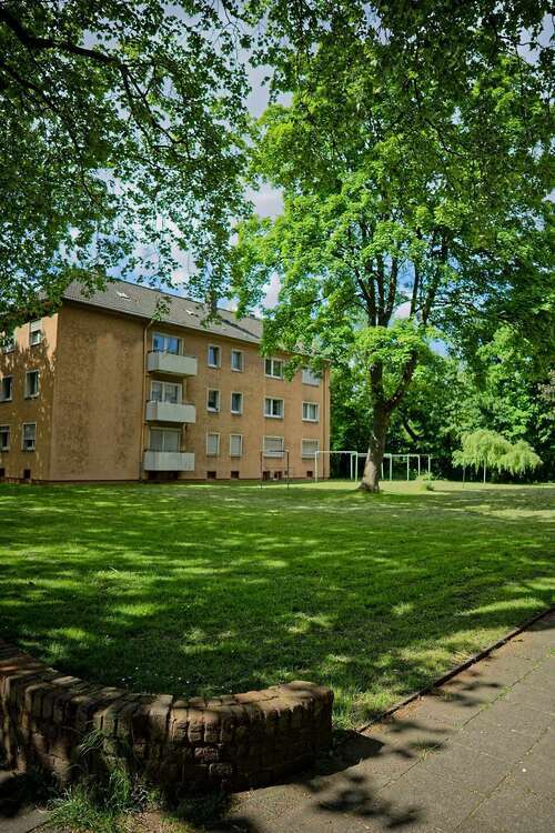 Wohnung zum Mieten in Duisburg 360 € 44.29 m²