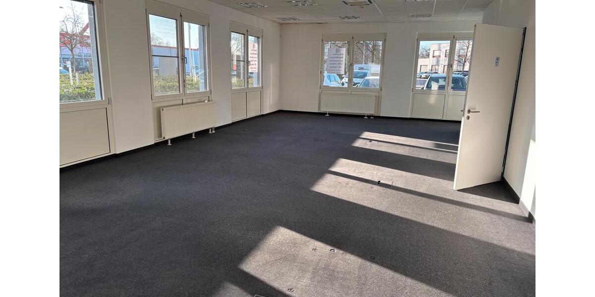 Gewerbeobjekt Duisburg Großenbaum - 10&euro; | Angebot:19595060