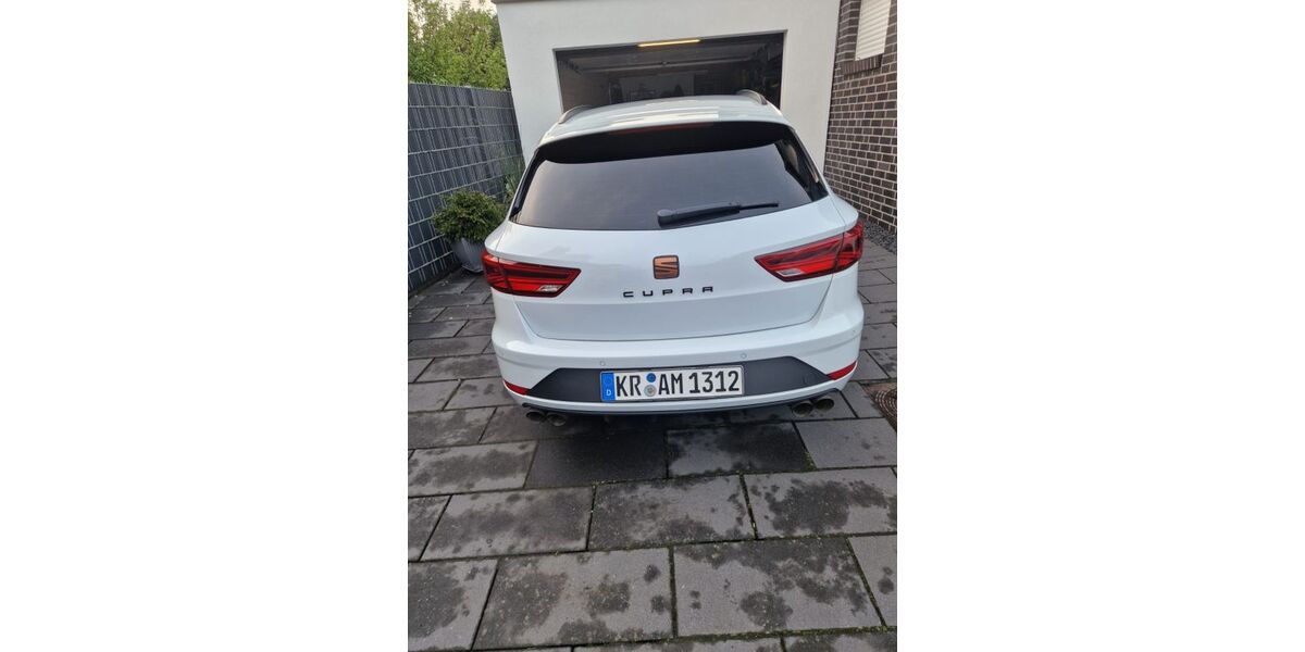 Seat Leon 91.000 km 21.700 &euro; Krefeld 47809