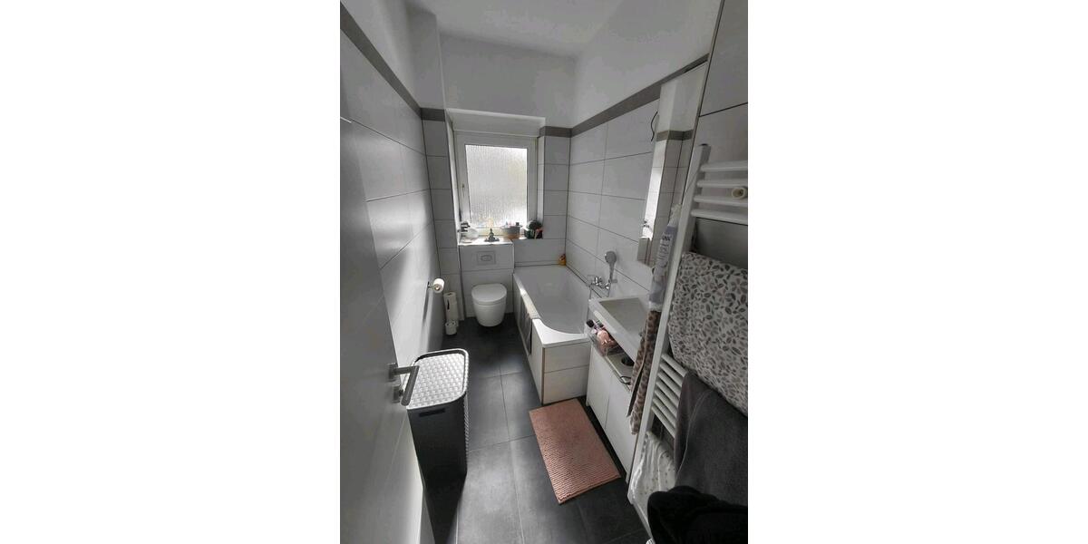 Erdgeschoßwohnung Duisburg Rheinhausen - 4 Zimmer, 112 m&sup2;, 235.000&euro; | Angebot:26902563