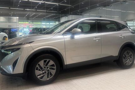 Nissan Qashqai 19.103 km 26.410 € Oberhausen (am CentrO) 46047