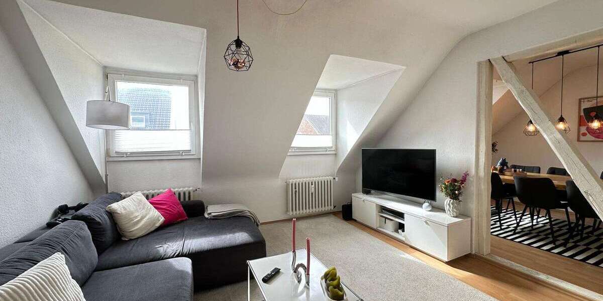 Etagenwohnung Düsseldorf Pempelfort - 3 Zimmer, 98 m&sup2;, 398.000&euro; | Angebot:27153982