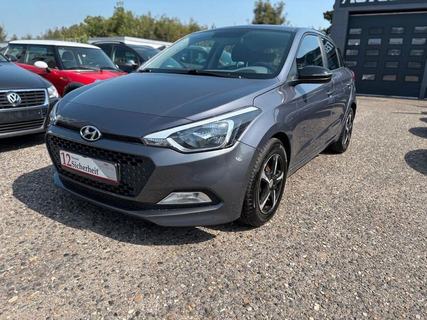 Hyundai i20 197.000 km 5.999 € Kamp-Lintfort 47475