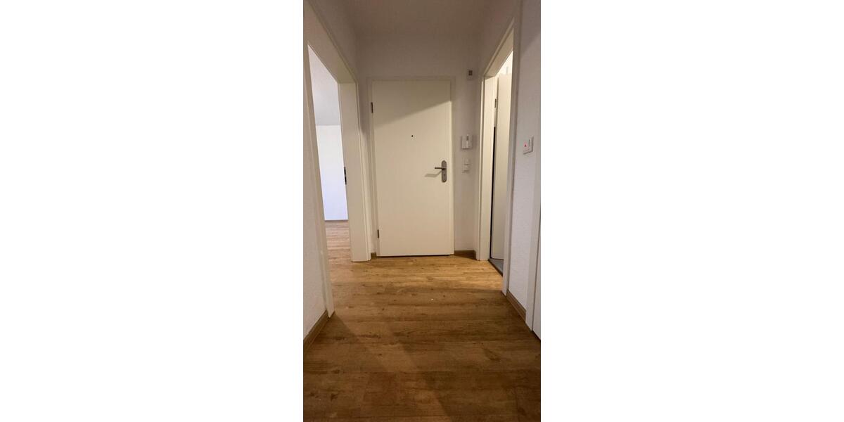 Dachgeschoßwohnung Essen Stadtbezirk VI - 2 Zimmer, 40 m&sup2;, 435&euro; | Angebot:24967368