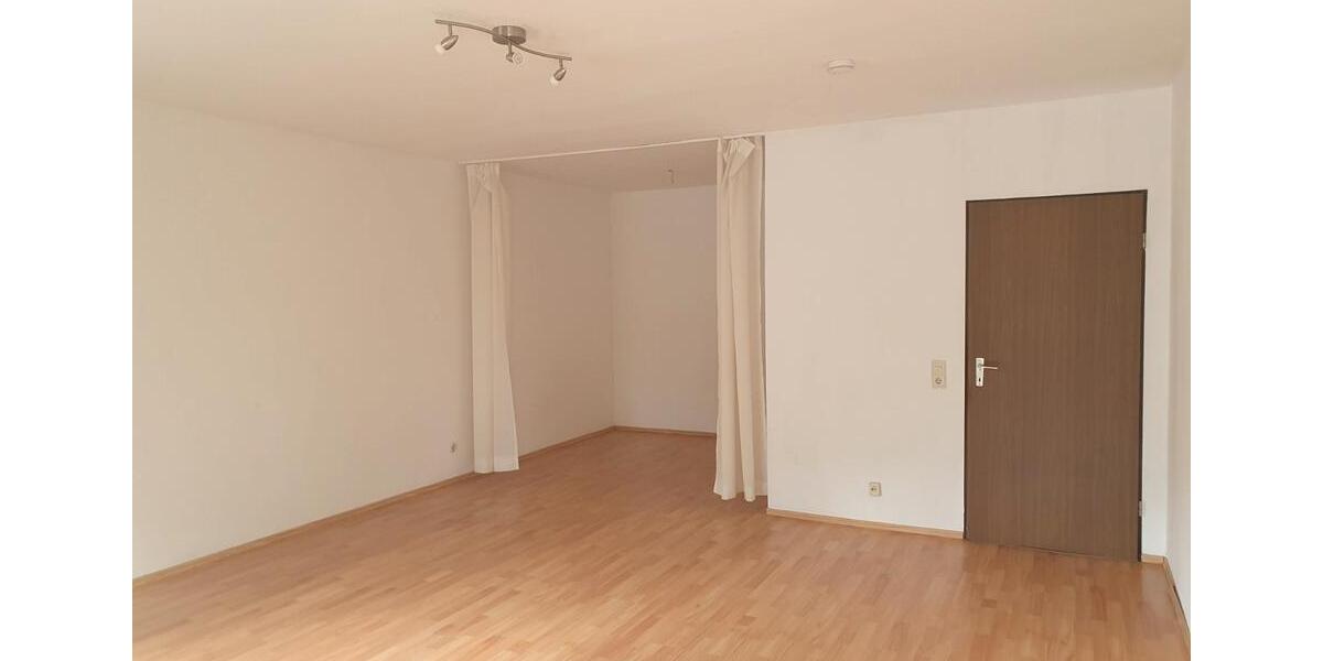 Etagenwohnung Düsseldorf Stadtbezirk 3 - 1 Zimmer, 48 m&sup2;, 190.000&euro; | Angebot:26705264