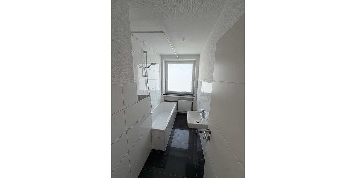 Etagenwohnung Essen Stadtbezirk II - 3 Zimmer, 88 m&sup2;, 950&euro; | Angebot:26414713