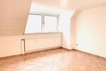 Dachgeschoßwohnung Essen Stadtbezirk III - 3 Zimmer, 72 m&sup2;, 799&euro; | Angebot:26374106