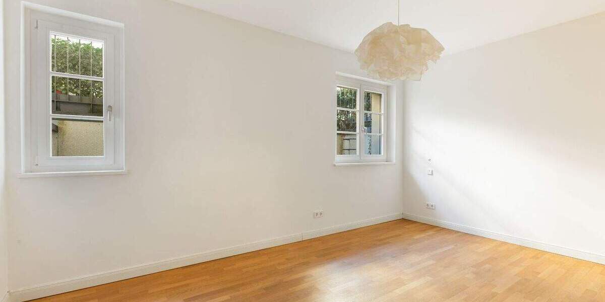 Reihenendhaus Düsseldorf Heerdt - 5 Zimmer, 220 m&sup2;, 1.790.000&euro; | Angebot:24156259