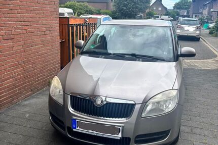 Skoda Fabia 167.000 km 2.200 &euro; Tönisvorst 47918