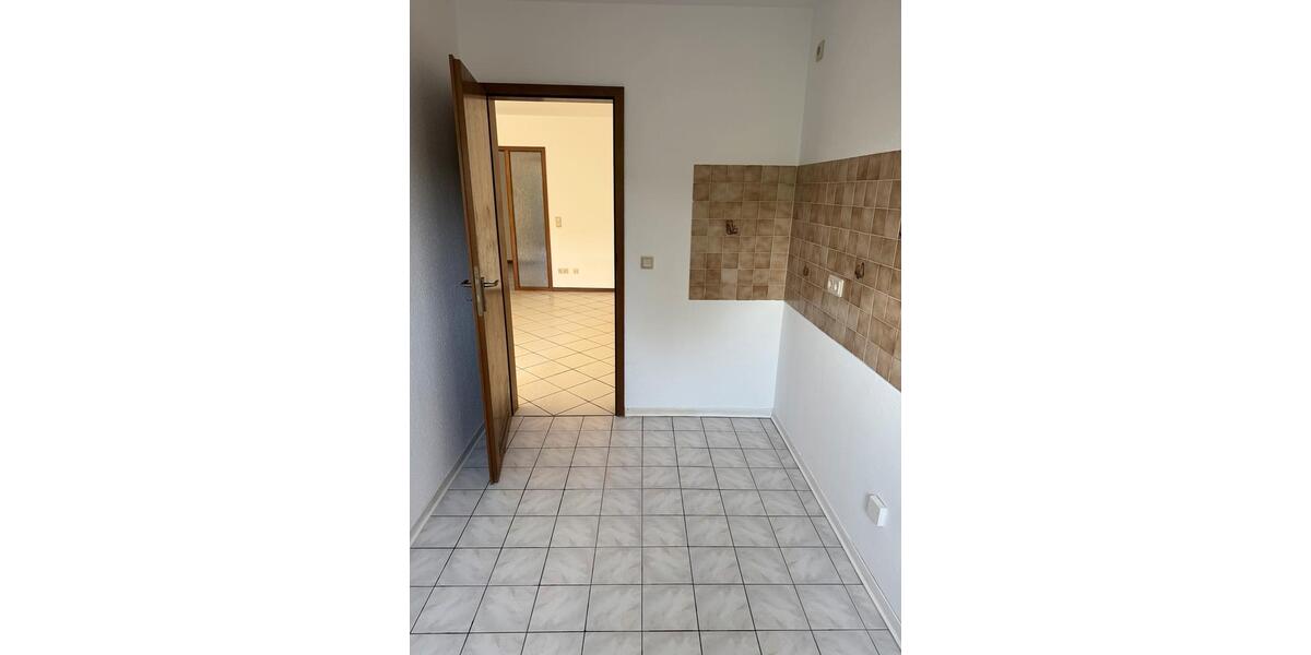 Etagenwohnung Neuss Augustinusviertel - 2 Zimmer, 62 m&sup2;, 805&euro; | Angebot:26356476