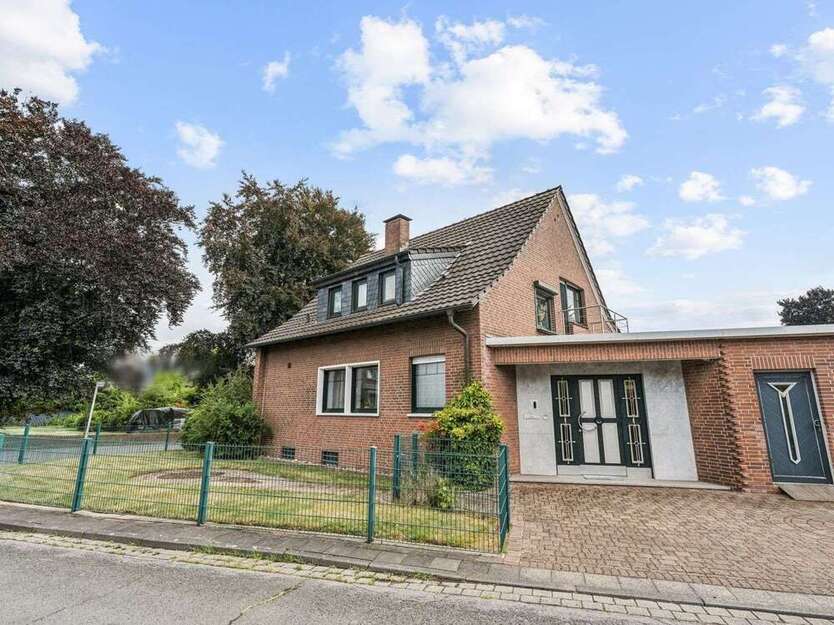 Haus zum Kaufen in Dinslaken 499.000 € 145 m²