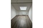 Dachgeschoßwohnung Krefeld Cracau - 3 Zimmer, 63 m&sup2;, 135.000&euro; | Angebot:26184839