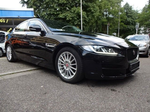 Jaguar XE 245.800 km 7.999 &euro; Essen 45276