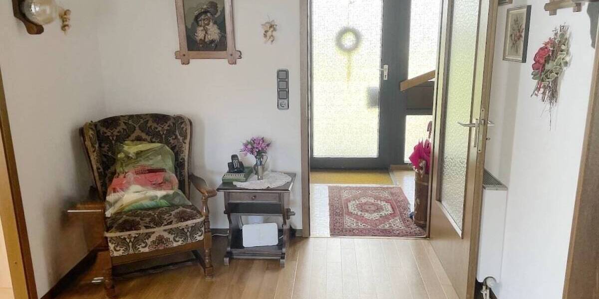 Einfamilienhaus Mettmann - 7 Zimmer, 154 m&sup2;, 400.000&euro; | Angebot:25686538