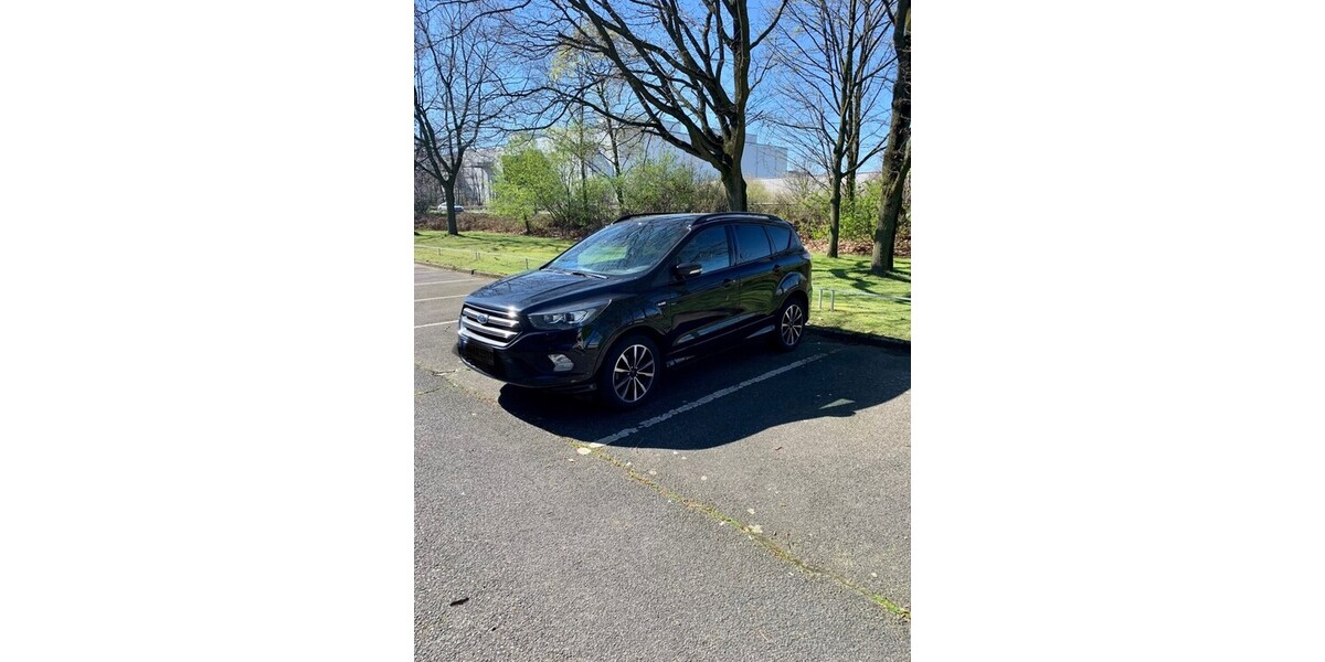 Ford Kuga 61.400 km 18.800 &euro; Neuss 41460