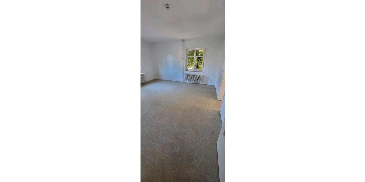 Etagenwohnung Dinslaken Lohberg - 3 Zimmer, 75 m&sup2;, 650&euro; | Angebot:25925617