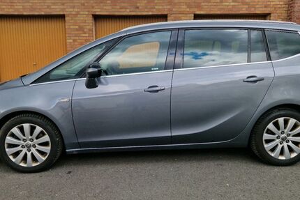 Opel Zafira 206.000 km 8.987 &euro; Gelsenkirchen 45881