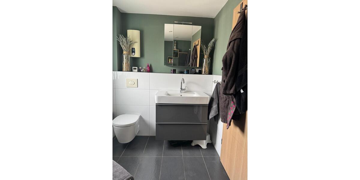 Reihenhaus Duisburg Beeck - 2 Zimmer, 70 m&sup2;, 275.000&euro; | Angebot:26837377