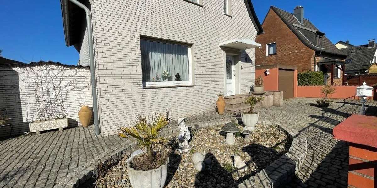 Einfamilienhaus Mülheim Rechtsruhr-Nord - 3 Zimmer, 113 m&sup2;, 449.000&euro; | Angebot:27126440