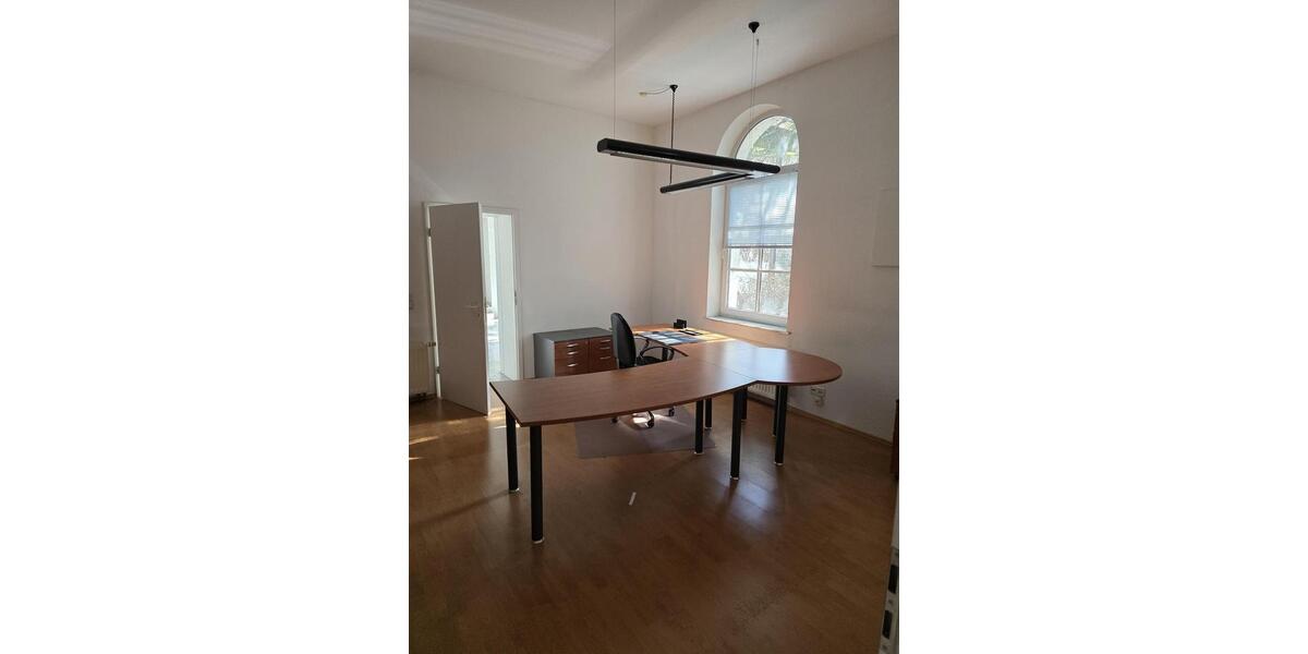 Gewerbeobjekt Düsseldorf Stadtbezirk 3 - 2.800&euro; | Angebot:25309915