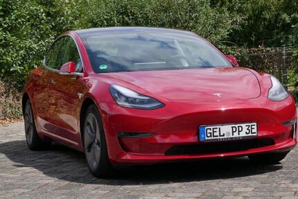 Tesla Model 3 44.700 km 29.990 &euro; Wachtendonk 47669