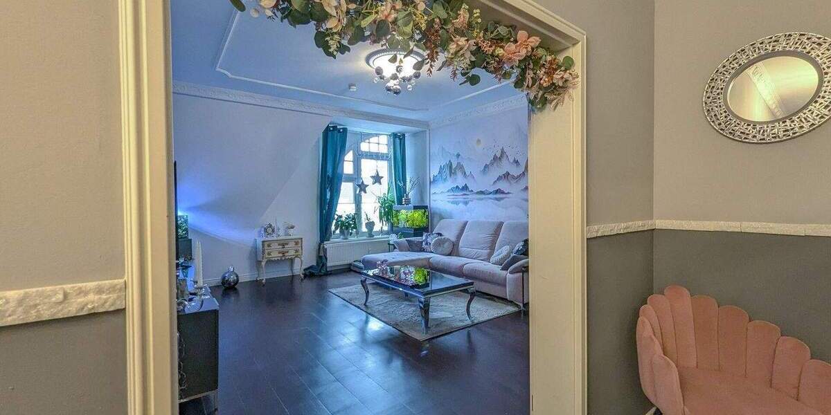 Etagenwohnung Duisburg Mittelmeiderich - 5 Zimmer, 132 m&sup2;, 199.900&euro; | Angebot:25630246
