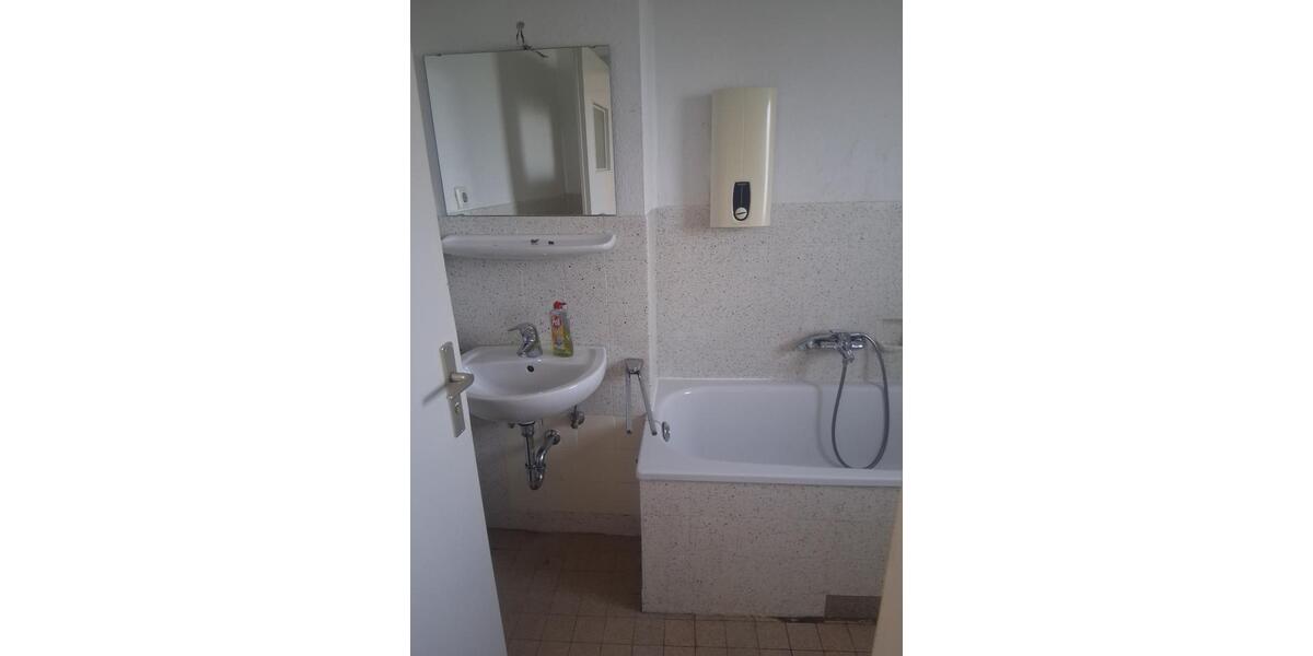 Etagenwohnung Oberhausen Biefang - 2 Zimmer, 49 m&sup2;, 390&euro; | Angebot:25381949