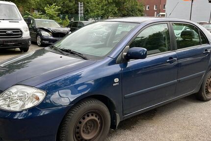 Toyota Corolla 147.682 km 1.990 &euro; Oberhausen 46045