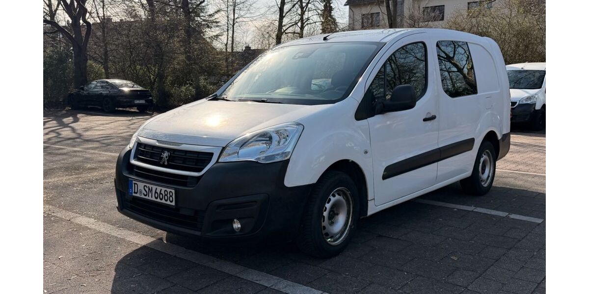 Peugeot Partner 206.607 km 5.300 &euro; Meerbusch 40667