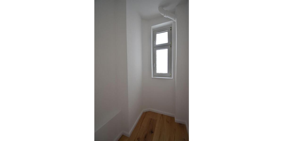 Etagenwohnung Düsseldorf Heerdt - 2 Zimmer, 75 m&sup2;, 1.195&euro; | Angebot:22619460