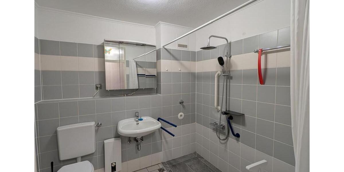 Erdgeschoßwohnung Oberhausen - 2.5 Zimmer, 57 m&sup2;, 499&euro; | Angebot:26277970