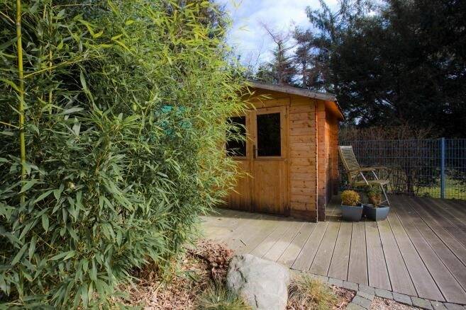 Etagenwohnung Krefeld Inrath/Kliedbruch - 3 Zimmer, 111 m&sup2;, 470.000&euro; | Angebot:23971431