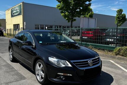 VW Passat 173.000 km 6.299 € Essen 45143