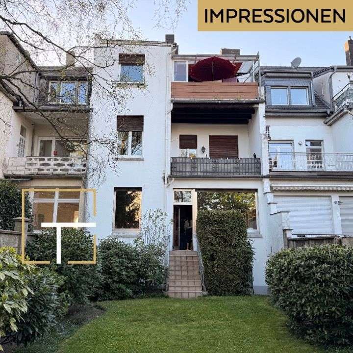Haus zum Kaufen in Krefeld 325.500 € 210 m²
