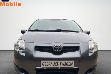 Toyota Auris 94.000 km 7.500 &euro; Düsseldorf 40472
