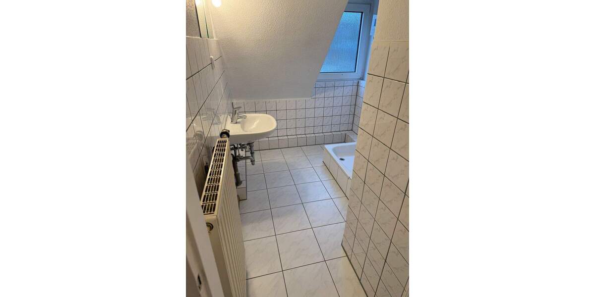 Etagenwohnung Düsseldorf Flingern Süd - 2 Zimmer, 61 m&sup2;, 610&euro; | Angebot:26107064
